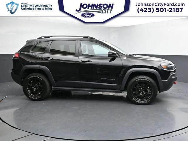 Used 2022 Jeep Cherokee Trailhawk w/ Sound & Nav Group AWD/4WD image 1