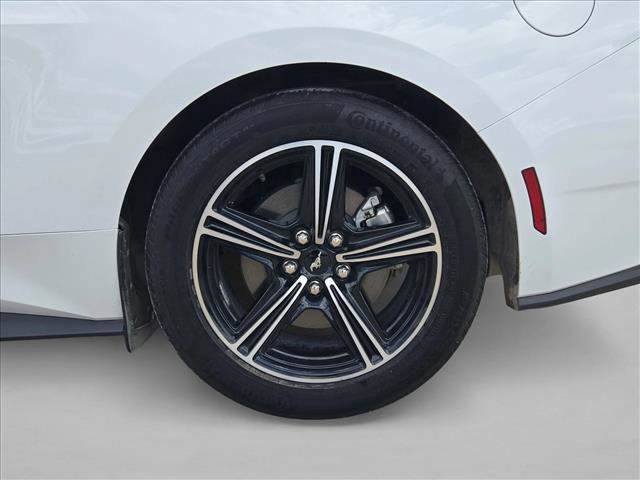 Certified 2025 Ford Mustang Coupe image 22