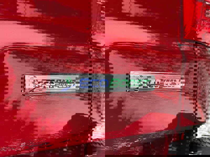 Certified 2022 Ford F150 XLT w/ Equipment Group 302A High image 11