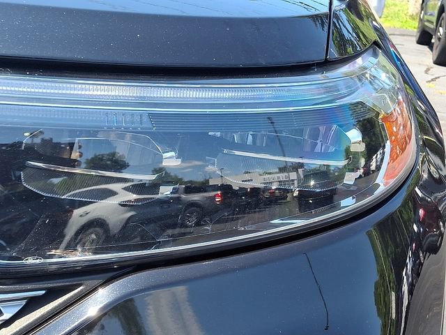 Certified 2020 Ford Explorer Limited AWD/4WD image 9