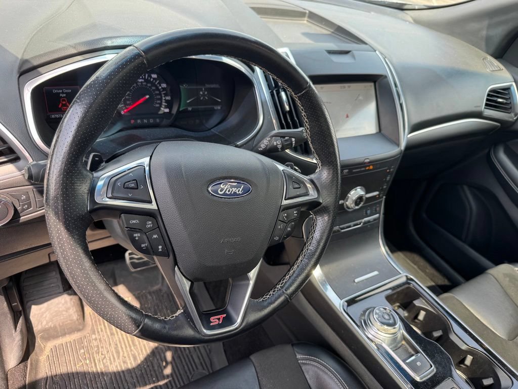 Certified 2020 Ford Edge ST w/ Equipment Group 401A AWD/4WD image 8