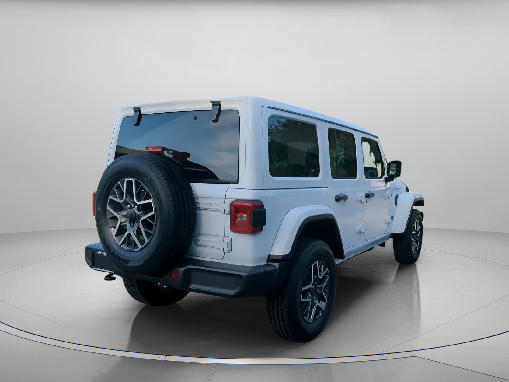Used 2025 Jeep Wrangler Unlimited Sahara AWD/4WD image 27