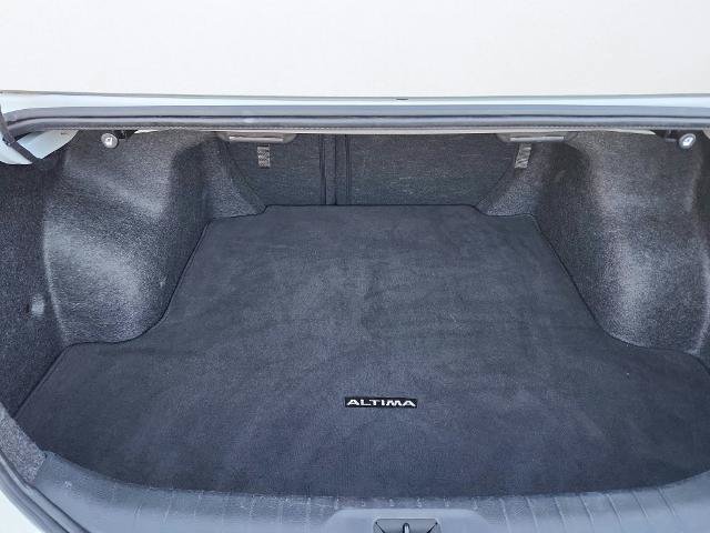 Used 2025 Nissan Altima 2.5 SV FWD image 25