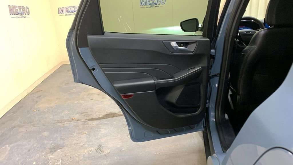 Certified 2023 Ford Escape ST-Line Elite image 24