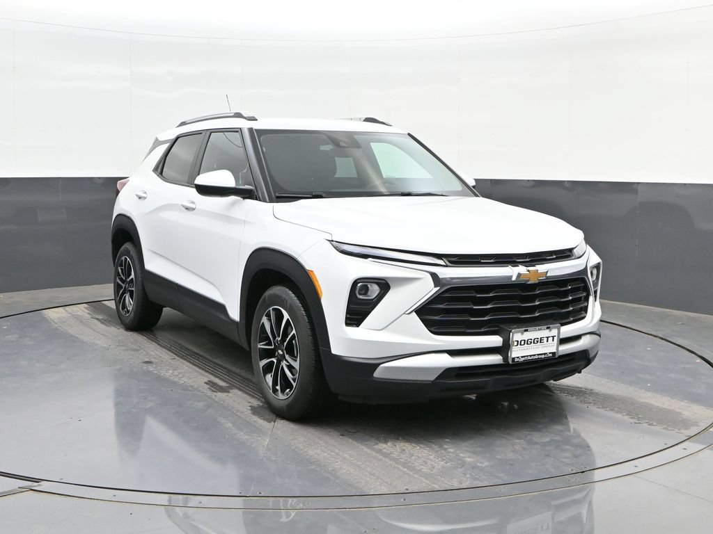 Used 2025 Chevrolet TrailBlazer LT FWD image 22