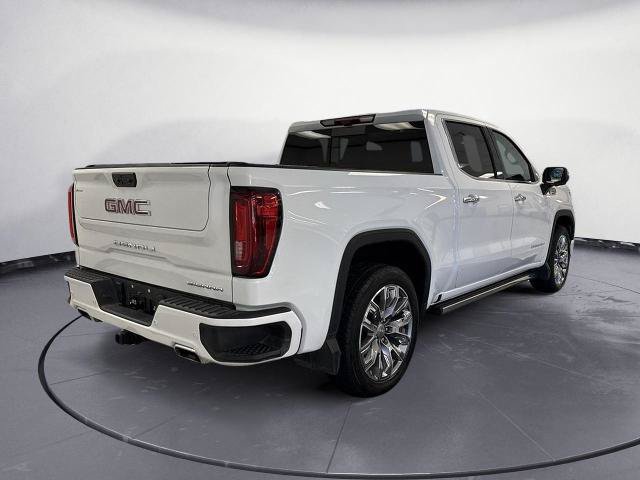 Used 2023 GMC Sierra 1500 Denali w/ Denali Reserve Package AWD/4WD image 8
