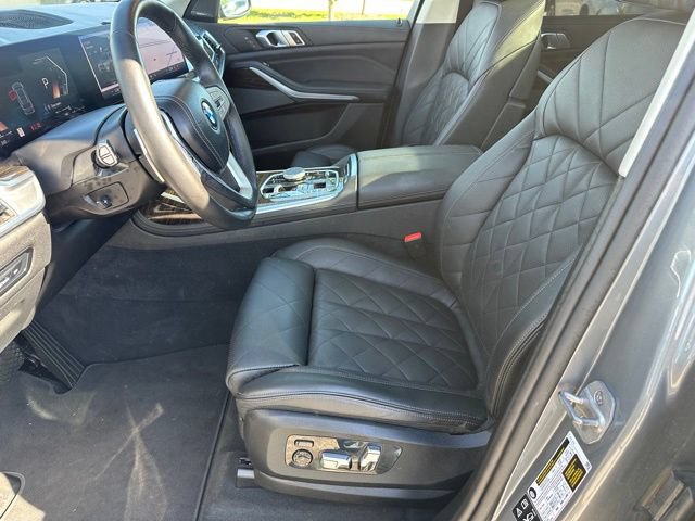 Used 2024 BMW X7 xDrive40i AWD/4WD image 21