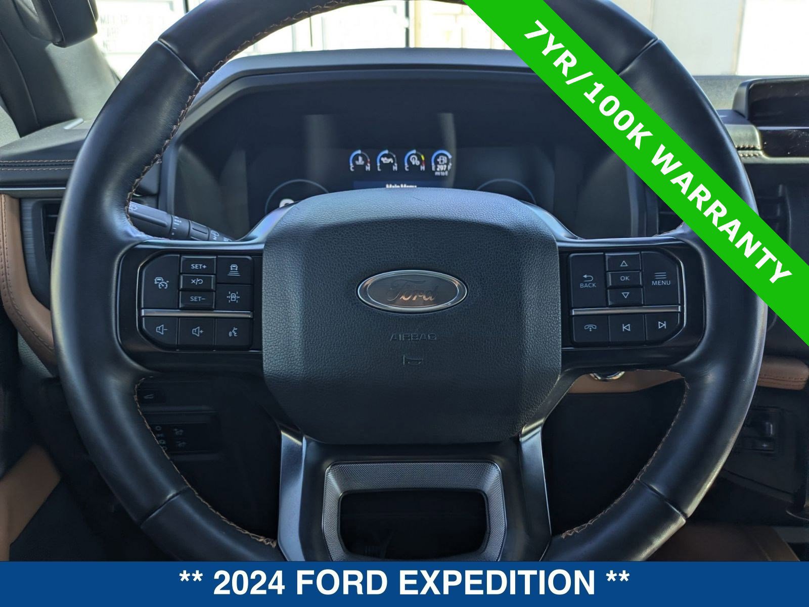 Certified 2024 Ford Expedition Platinum image 28