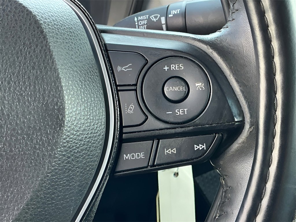 Used 2020 Toyota Corolla SE image 33