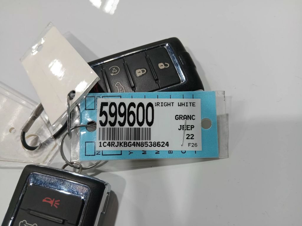 Used 2022 Jeep Grand Cherokee L Limited AWD/4WD image 28