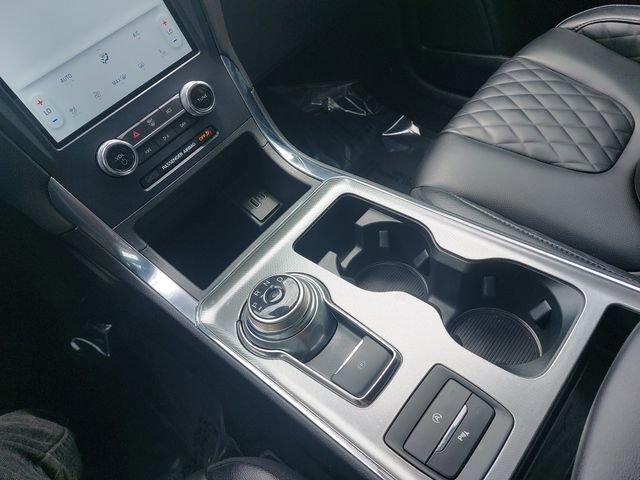 Certified 2023 Ford Edge Titanium AWD/4WD image 25