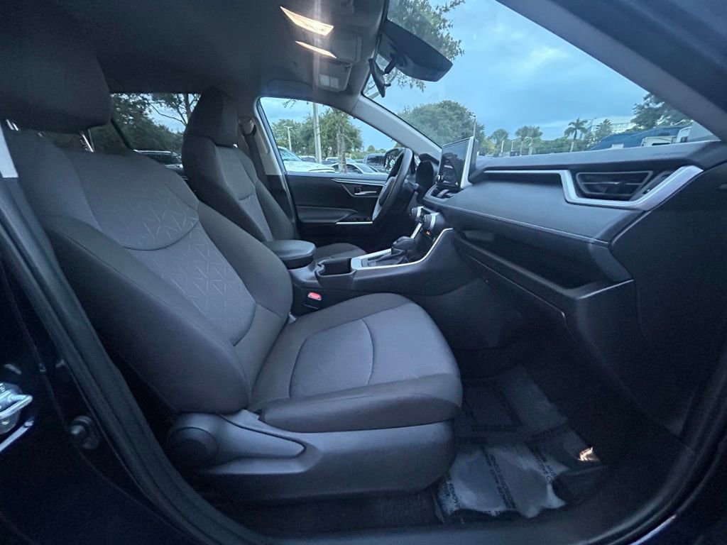 Used 2024 Toyota RAV4 XLE image 22