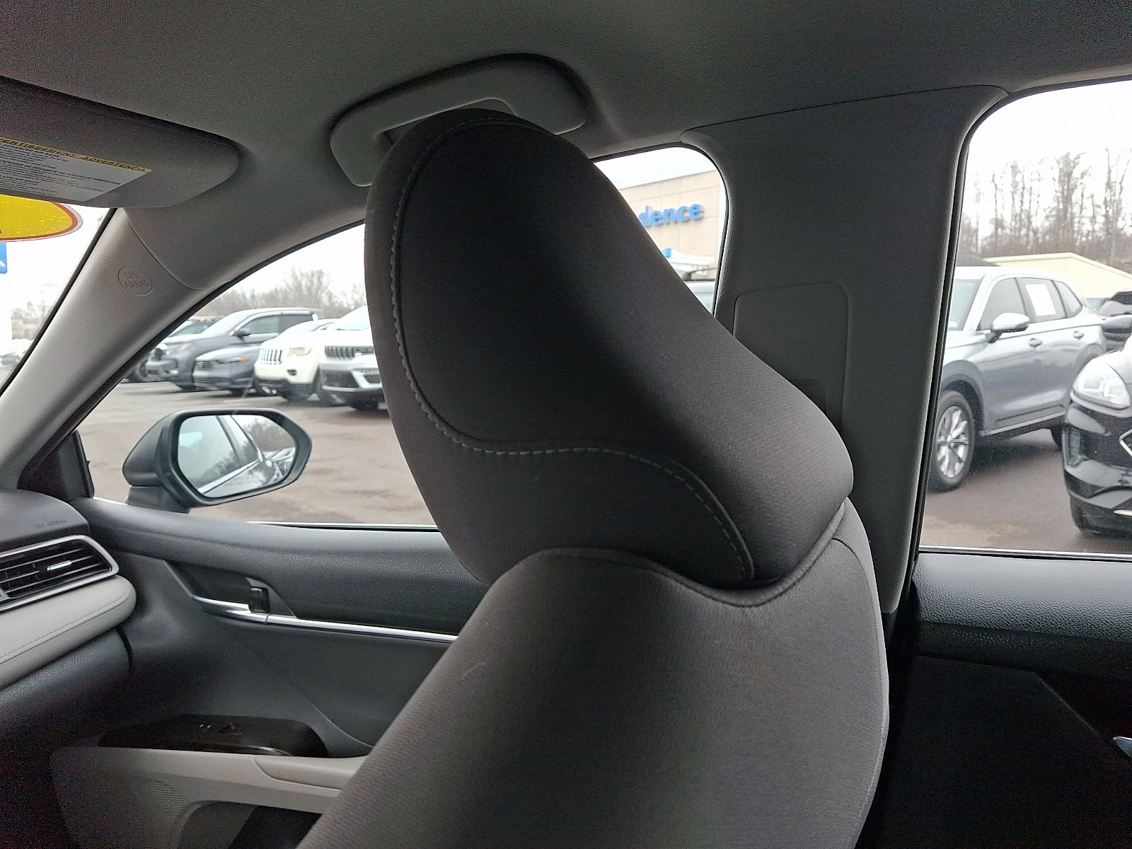 Used 2021 Toyota Camry LE w/ Cold Weather Package image 17