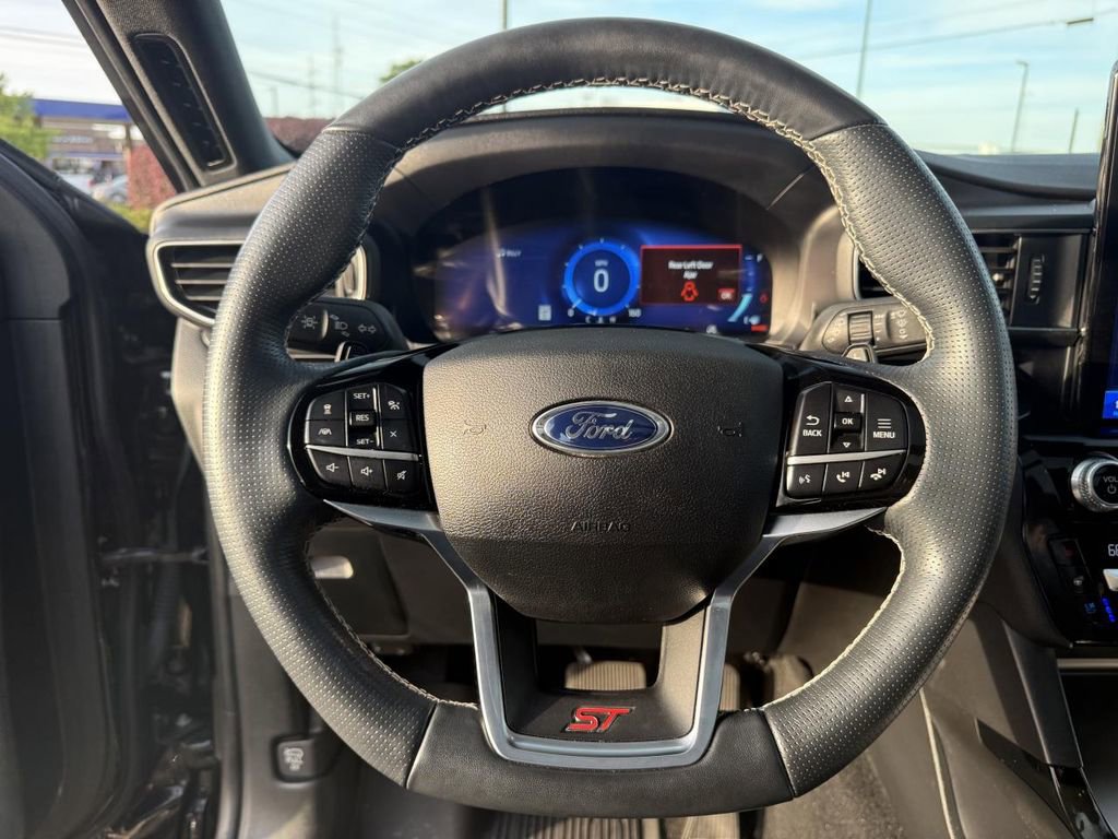 Certified 2021 Ford Explorer ST w/ Equipment Group 401A AWD/4WD image 19