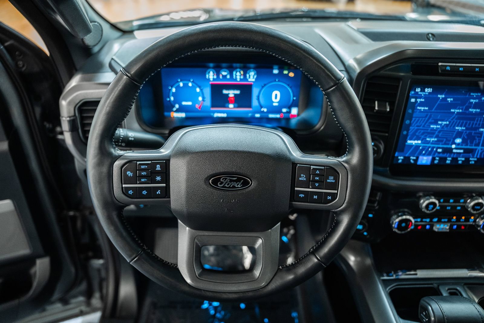 Certified 2024 Ford F150 Lariat image 38