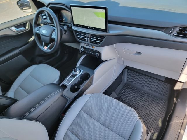Certified 2023 Ford Escape SE FWD image 25