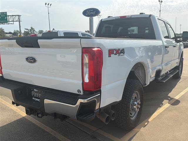 Certified 2025 Ford F350 XL w/ XL Off-Road Package AWD/4WD image 3
