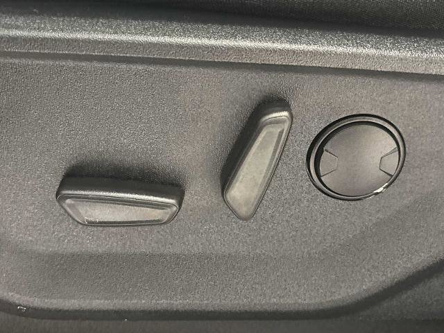 Certified 2022 Ford F150 XLT w/ Equipment Group 302A High image 33