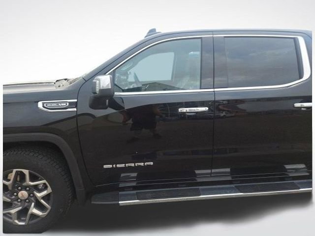 Used 2025 GMC Sierra 1500 SLT w/ SLT Premium Package AWD/4WD image 10