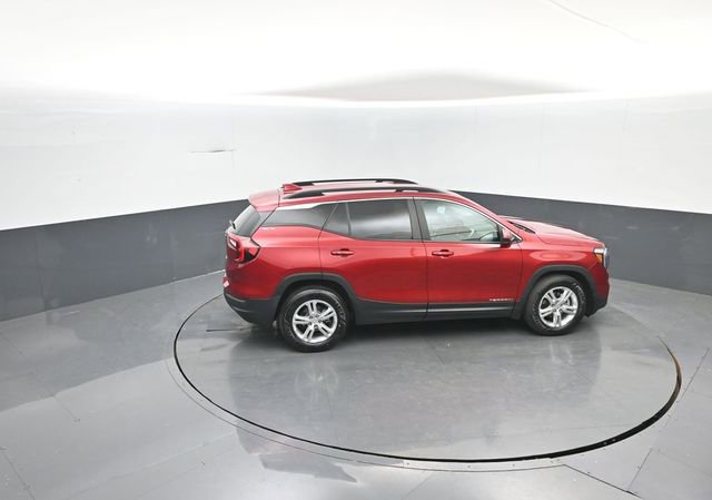 Used 2022 GMC Terrain SLE w/ Driver Convenience Package image 25