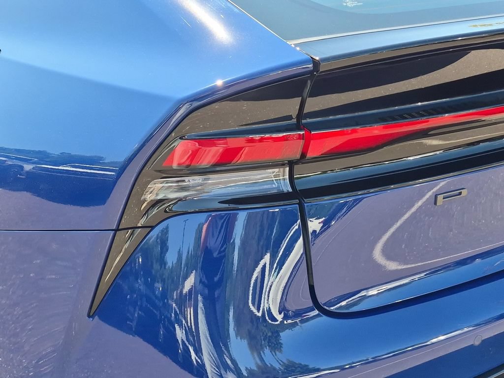 Used 2026 Toyota Prius Limited w/ Limited Premium Package AWD/4WD image 8