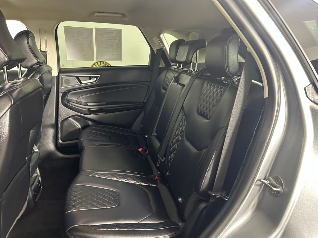 Certified 2024 Ford Edge Titanium AWD/4WD image 16