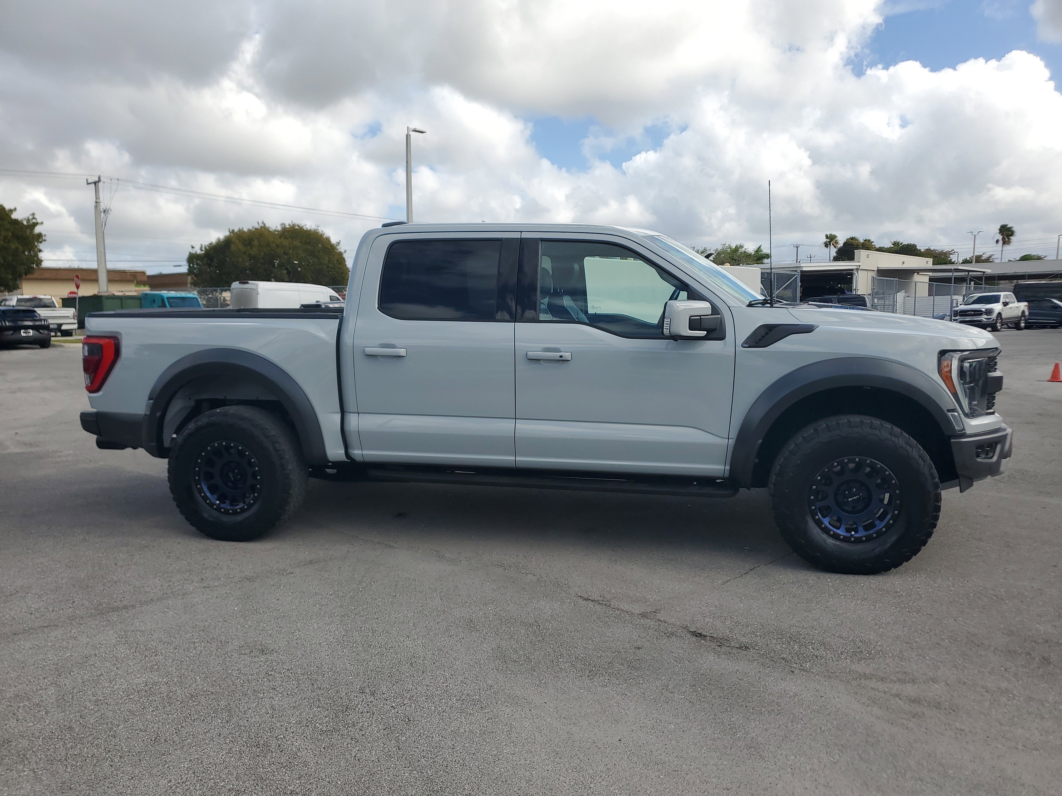 Certified 2023 Ford F150 Raptor image 4