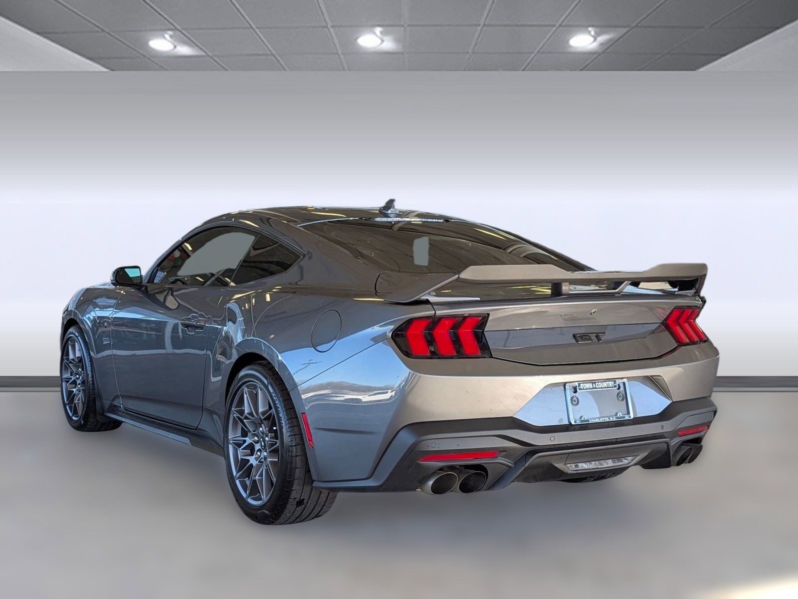 Certified 2025 Ford Mustang GT Premium w/ GT Performance Package image 3