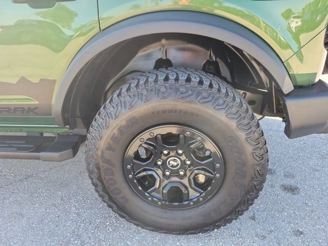 Certified 2023 Ford Bronco Wildtrak AWD/4WD image 10