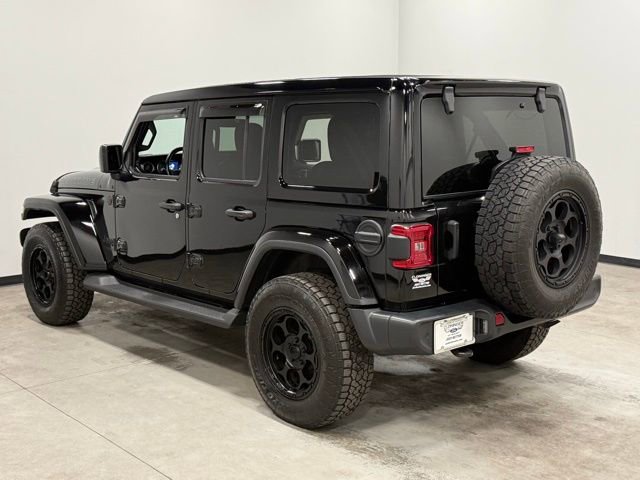 Used 2021 Jeep Wrangler Unlimited Sahara AWD/4WD image 9