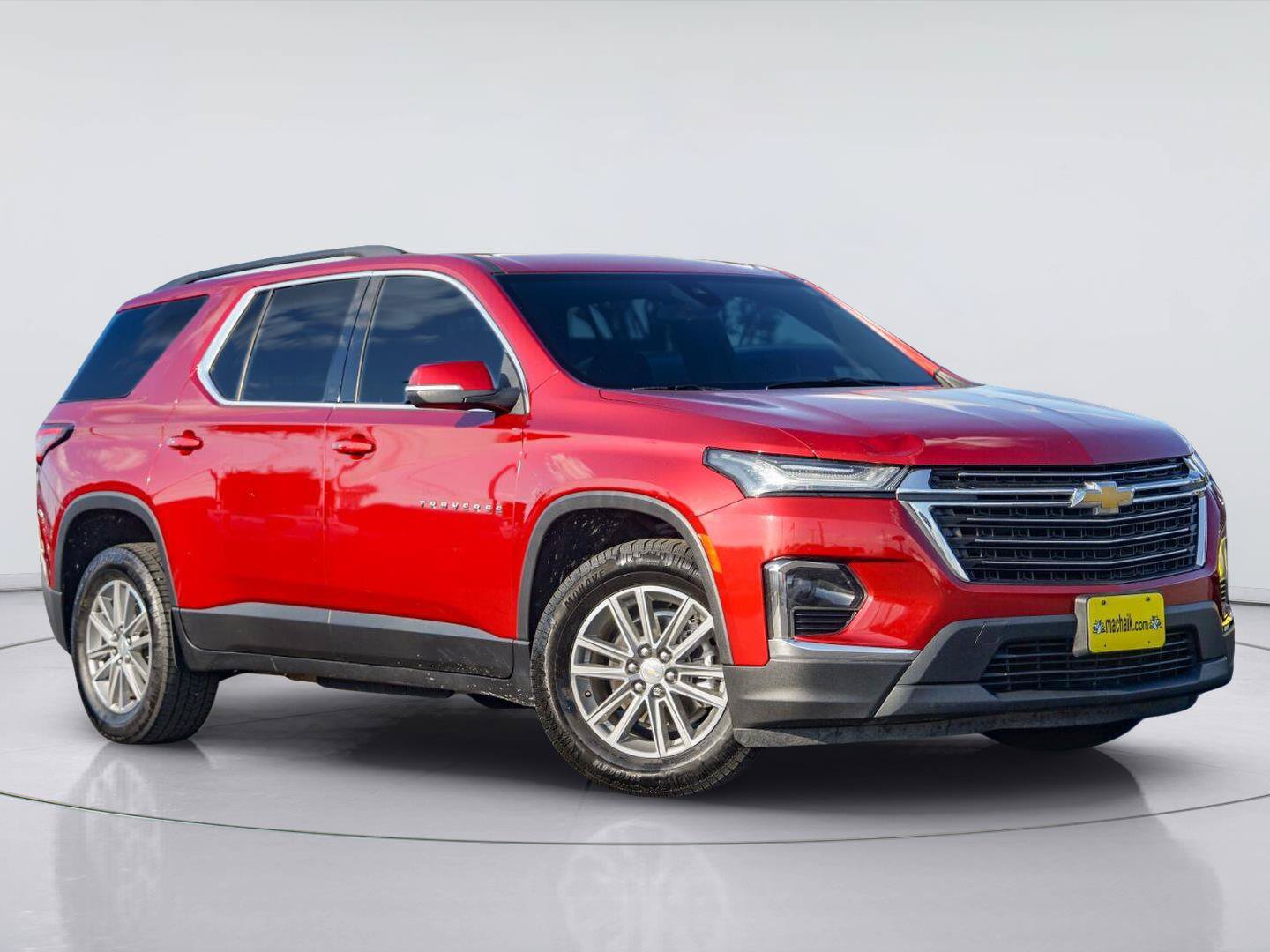 Used 2023 Chevrolet Traverse LT