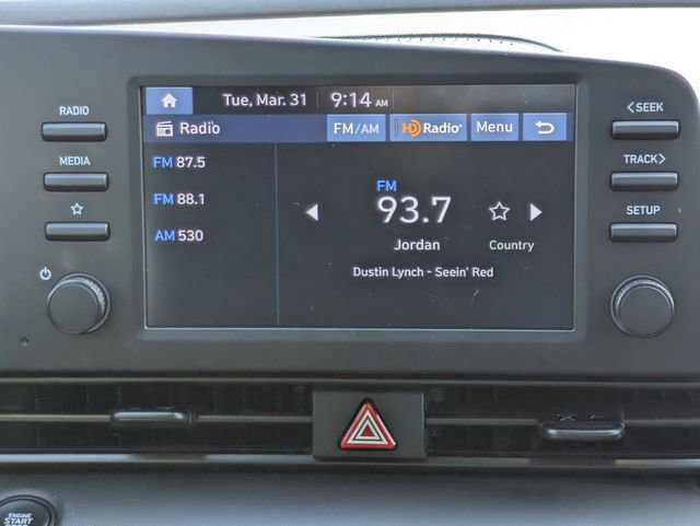 Used 2025 Hyundai Elantra Sport image 17