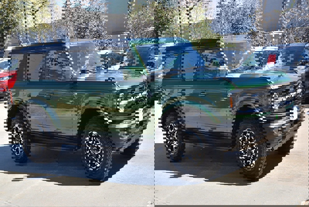 Certified 2025 Ford Bronco Outer Banks image 14