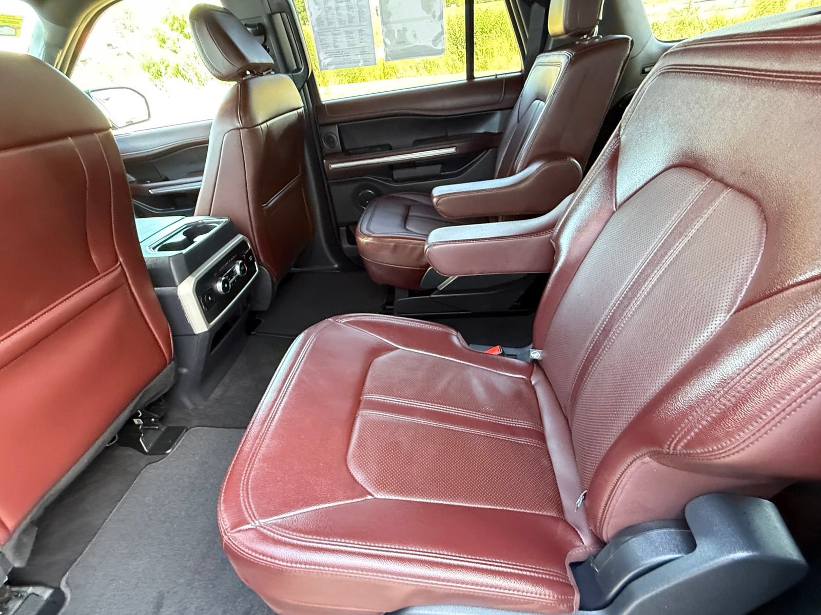 Certified 2024 Ford Expedition Max Limited AWD/4WD image 19