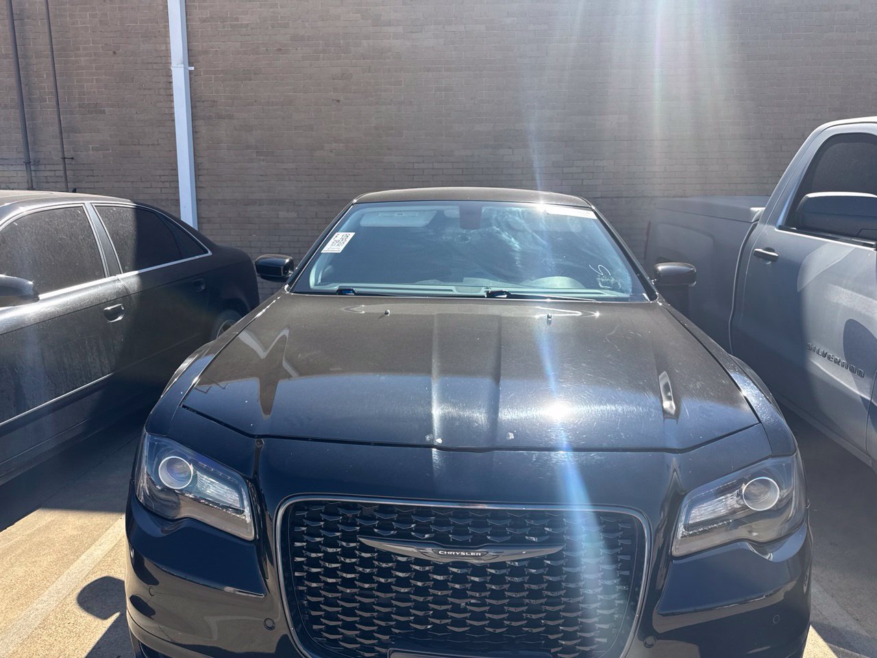 Used 2022 Chrysler 300 Touring L w/ Popular Equipment Group AWD/4WD image 2