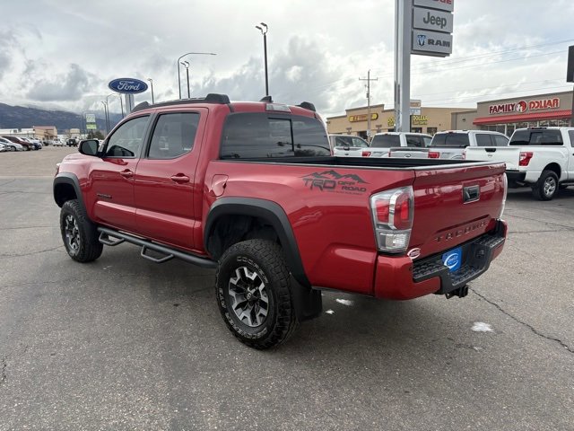 Used 2020 Toyota Tacoma TRD Off-Road image 3