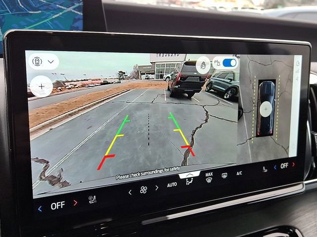 Certified 2025 Ford Expedition Max Platinum image 17