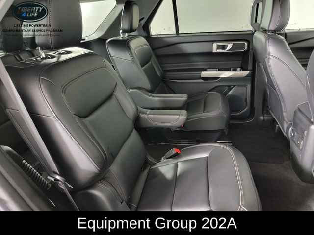 Certified 2023 Ford Explorer XLT w/ Equipment Group 202A AWD/4WD image 18