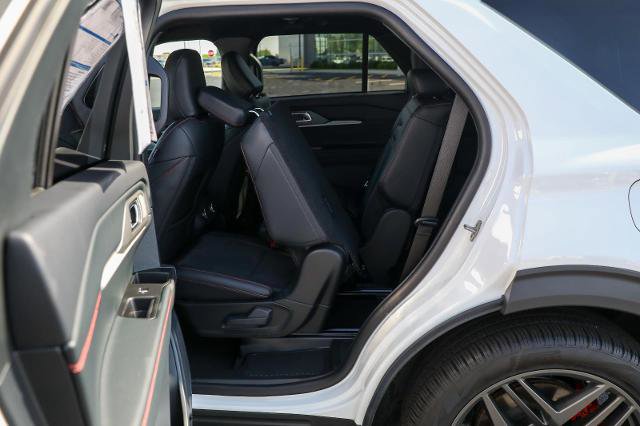 Certified 2026 Ford Explorer ST w/ Sun And Sound Package AWD/4WD image 38