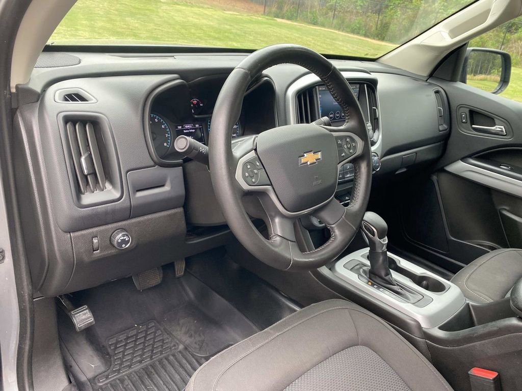 Used 2022 Chevrolet Colorado LT w/ Fleet Safety Package RWD image 21