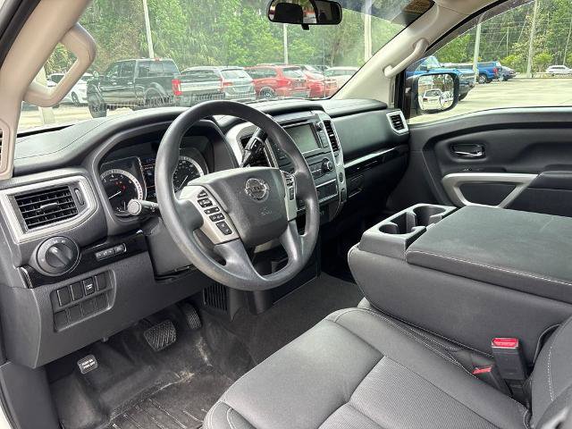 Used 2019 Nissan Titan SV RWD image 6