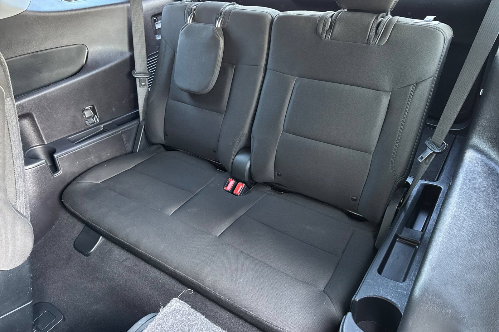 Certified 2021 Ford Explorer XLT RWD image 16