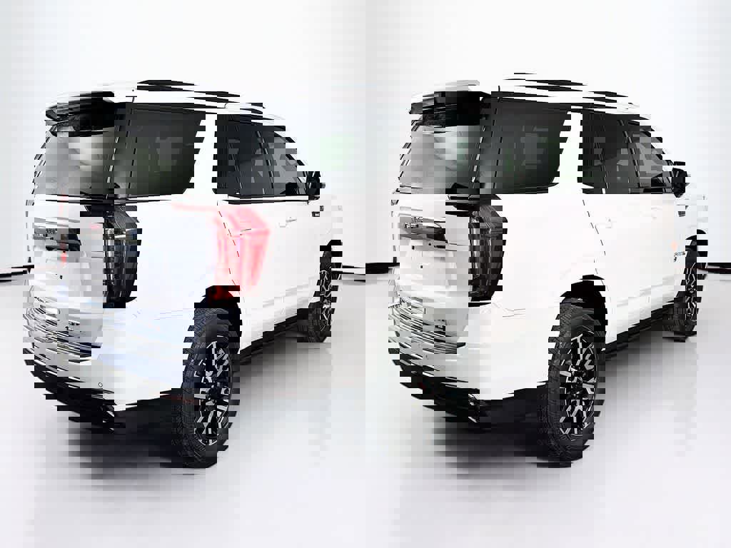 Used 2021 GMC Yukon AT4 image 5