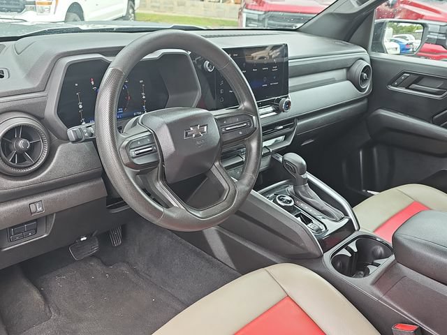 Used 2023 Chevrolet Colorado Trail Boss w/ Technology Package AWD/4WD image 17