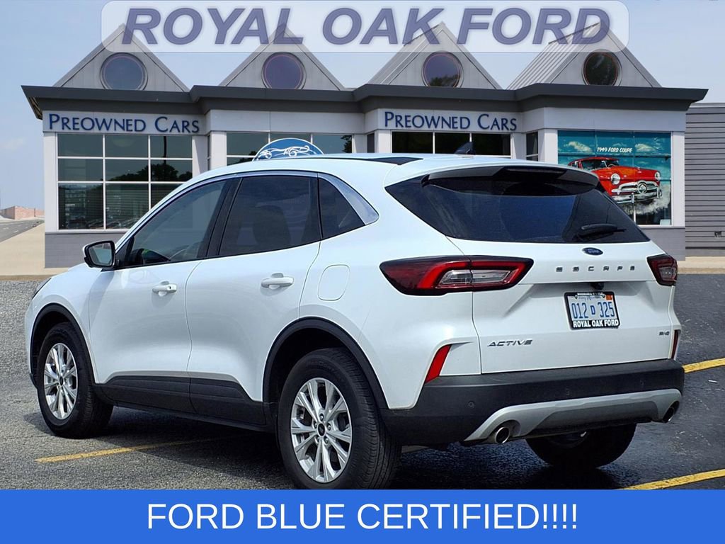 Certified 2023 Ford Escape Active w/ Tech Pack #2 AWD/4WD image 2