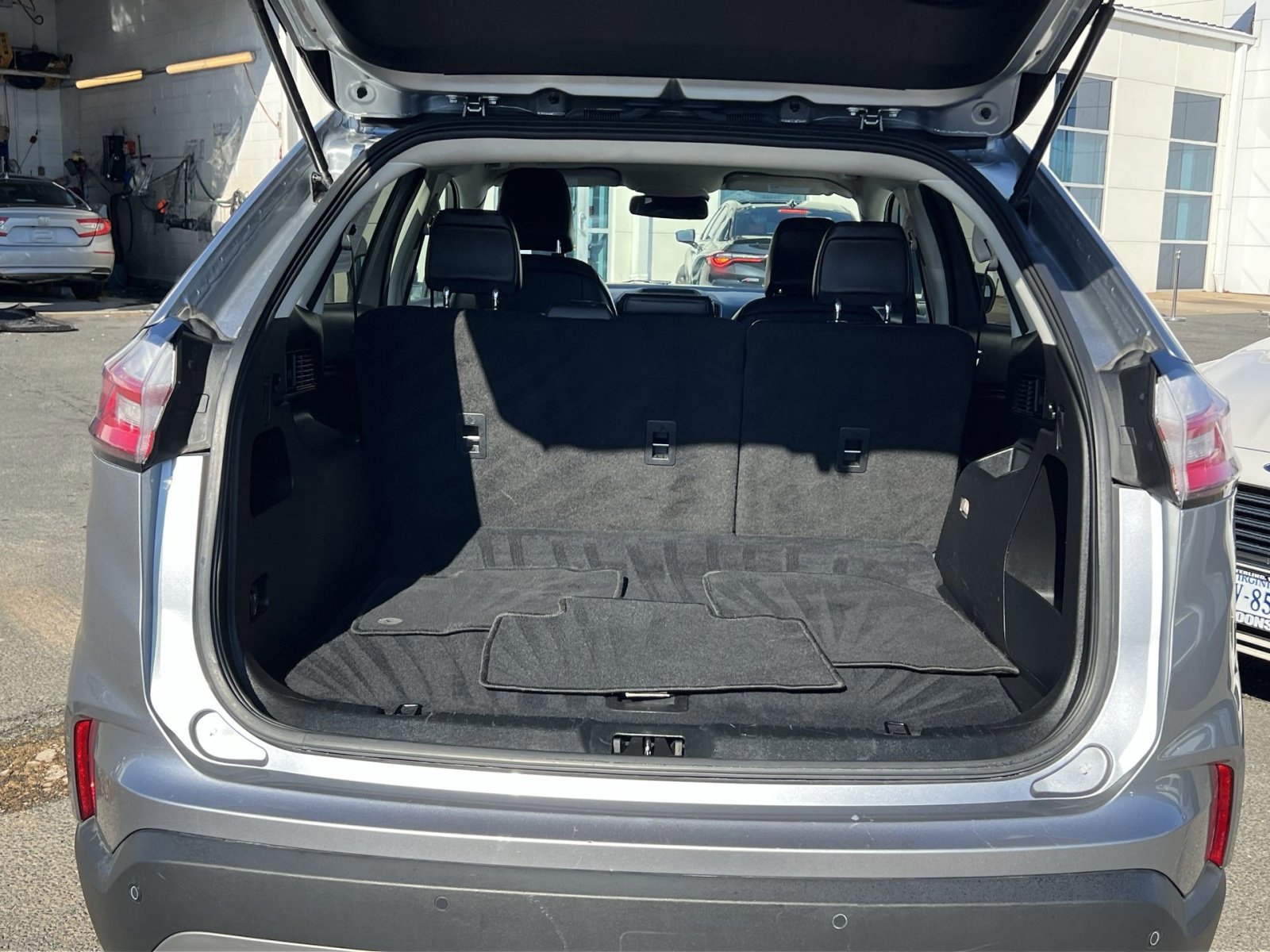 Certified 2024 Ford Edge SEL image 24