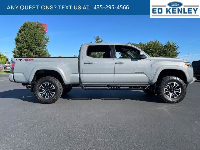 Used 2020 Toyota Tacoma TRD Sport w/ Technology Package AWD/4WD image 19