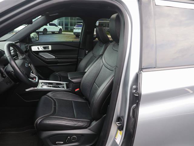 Certified 2020 Ford Explorer ST w/ ST Street Pack AWD/4WD image 23