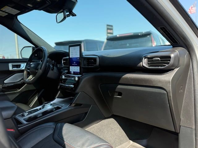 Certified 2024 Ford Explorer ST w/ Equipment Group 401A image 31