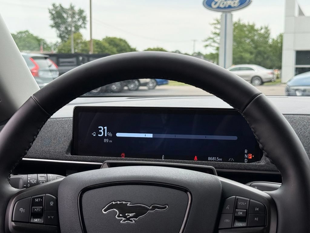 Certified 2025 Ford Mustang Mach-E Premium AWD/4WD image 8